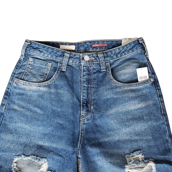 𝅺Anthropologie Pilcro Joey Jeans High Rise Straight Leg Distressed Front - Picture 5 of 13